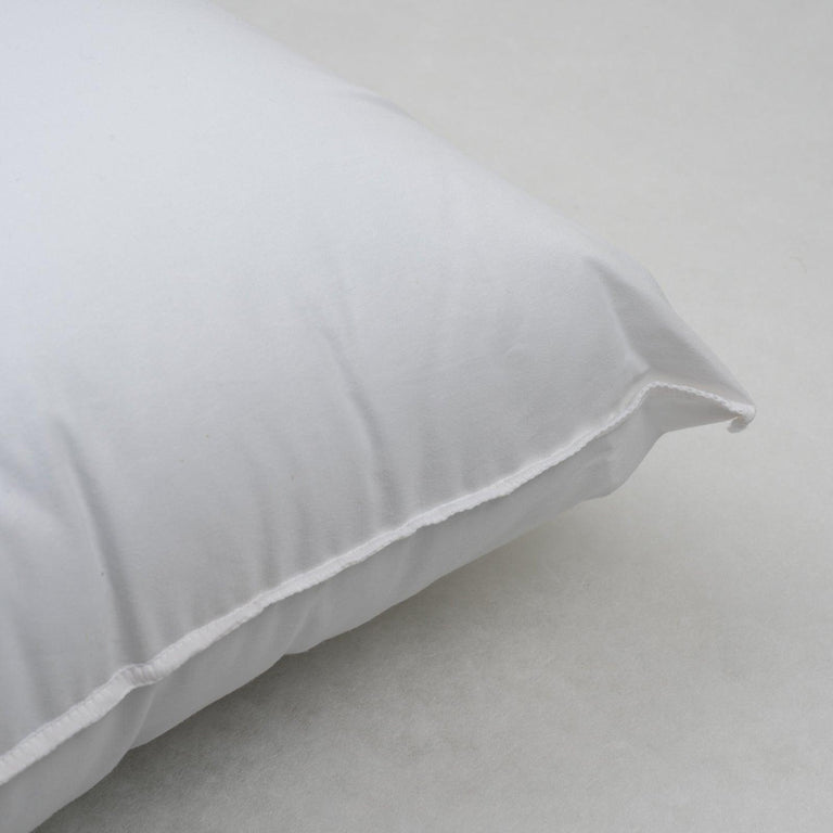 CushionCraft PureDécor Throw Pillows Pillows